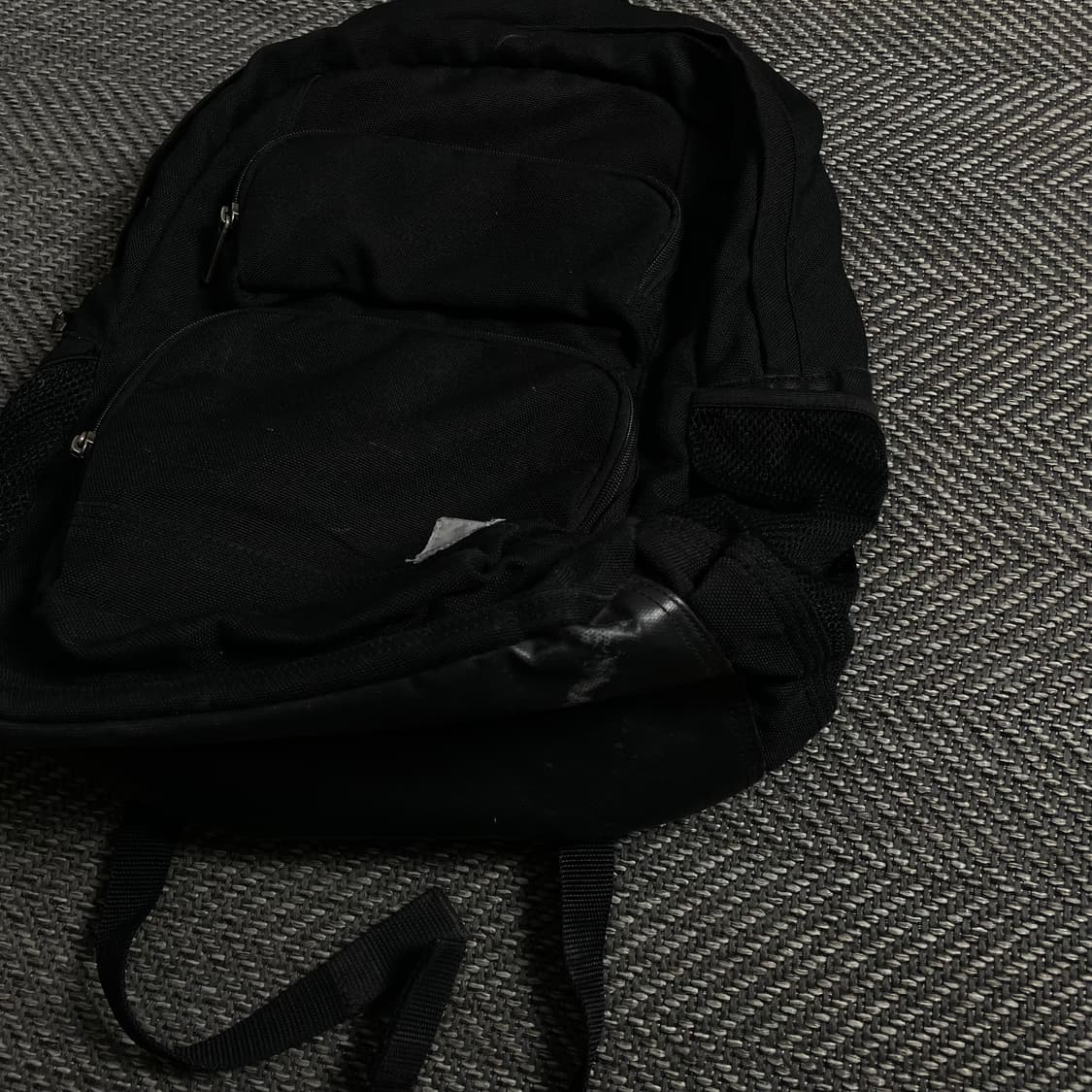 칼하트 미니멀 레거시 스탠다드 백팩 블랙y 4387 상품이미지3