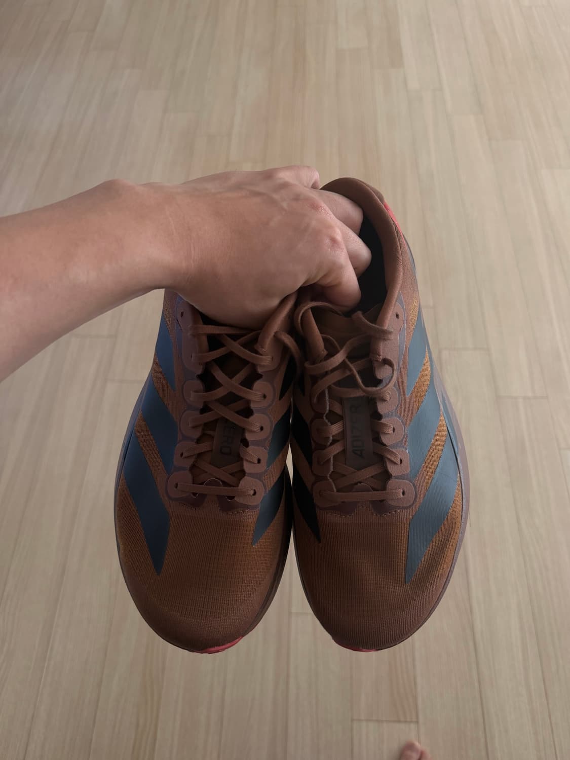 아디다스 퍼렐 윌리엄스 아디제로 EVO SL 260 상품이미지4