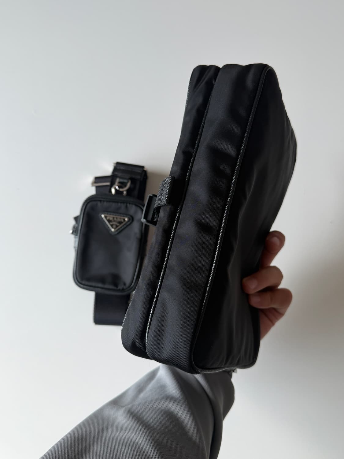 프라다 리나일론 앤 사피아노 숄더백 상품이미지3