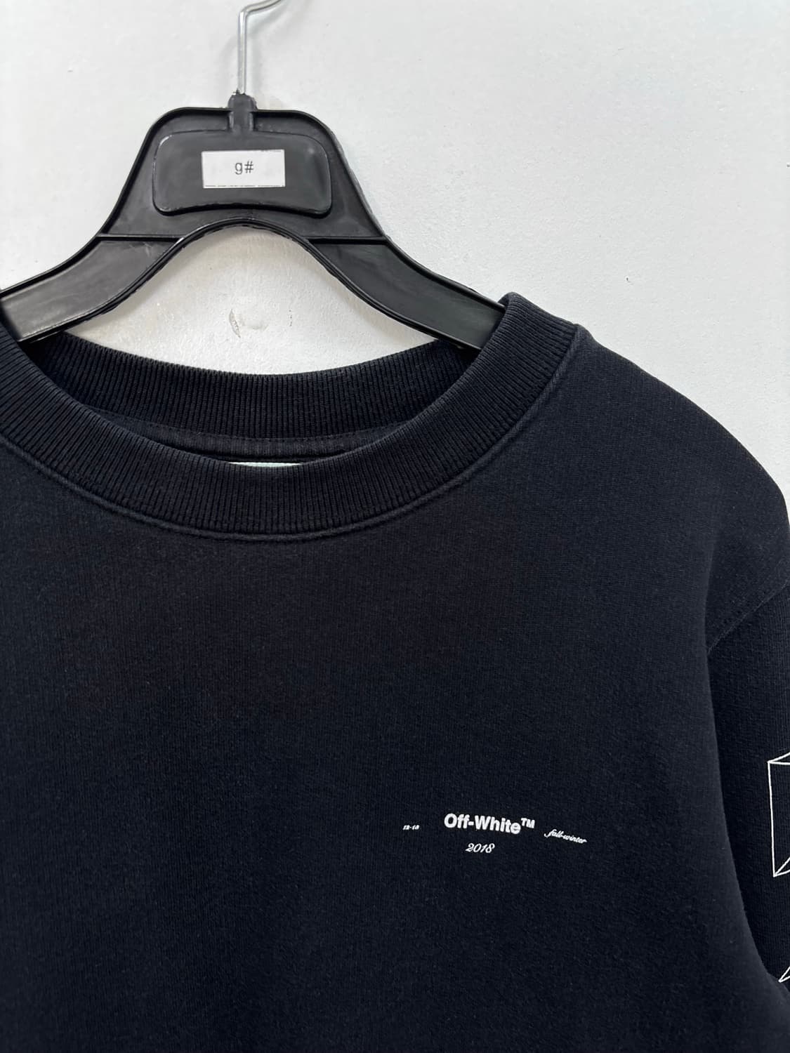 오프화이트 3D 애로우 맨투맨 상품이미지3