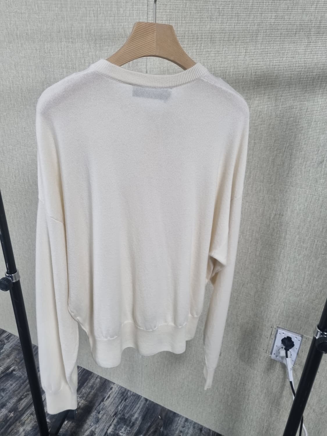 새제품 안드레모리스 아이보리색 가디건 상품이미지2