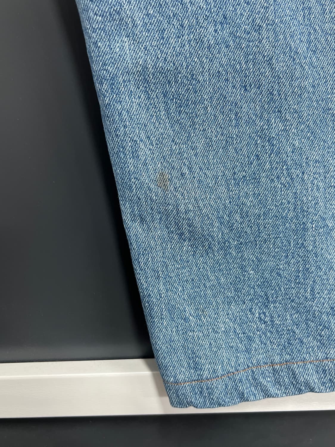 90s Levis 리바이스 505 레귤러 스트레이트 연청 데님 팬츠 상품이미지4