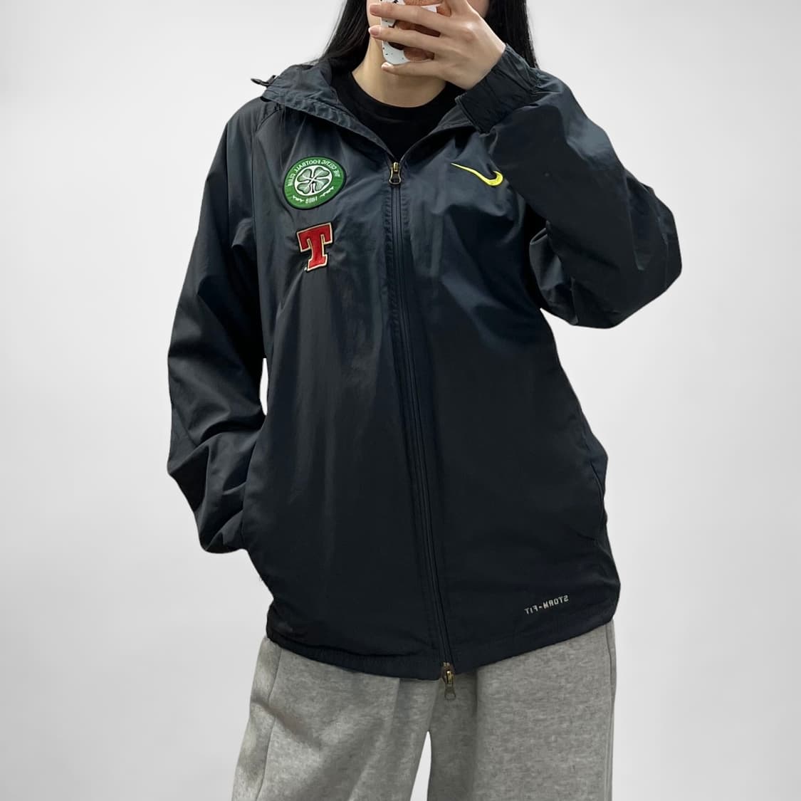 나이키 셀틱 바람막이 자켓 상품이미지1