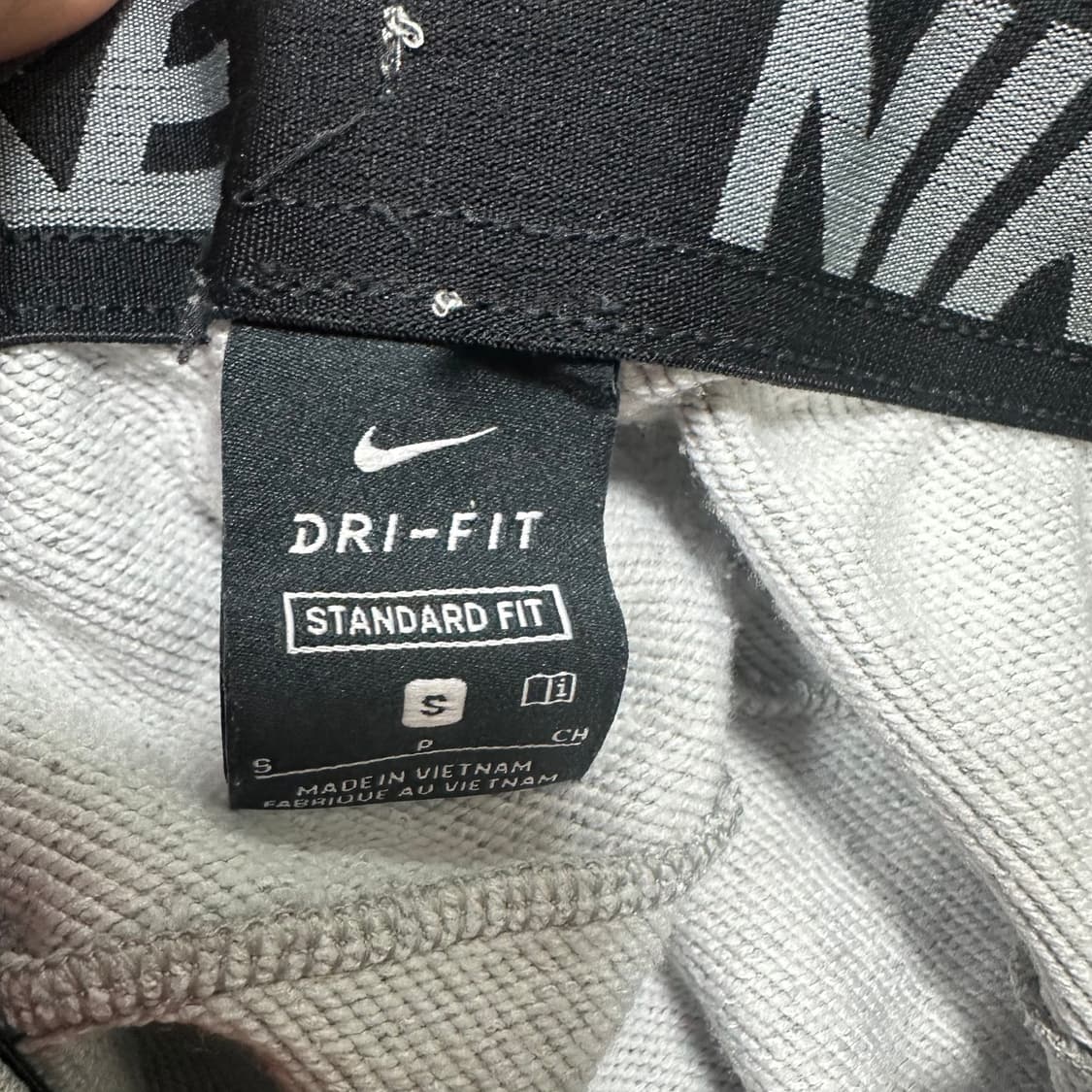 ✨ (바배) 나이키 스우시 드라이핏 트랙 팬츠  상품이미지3