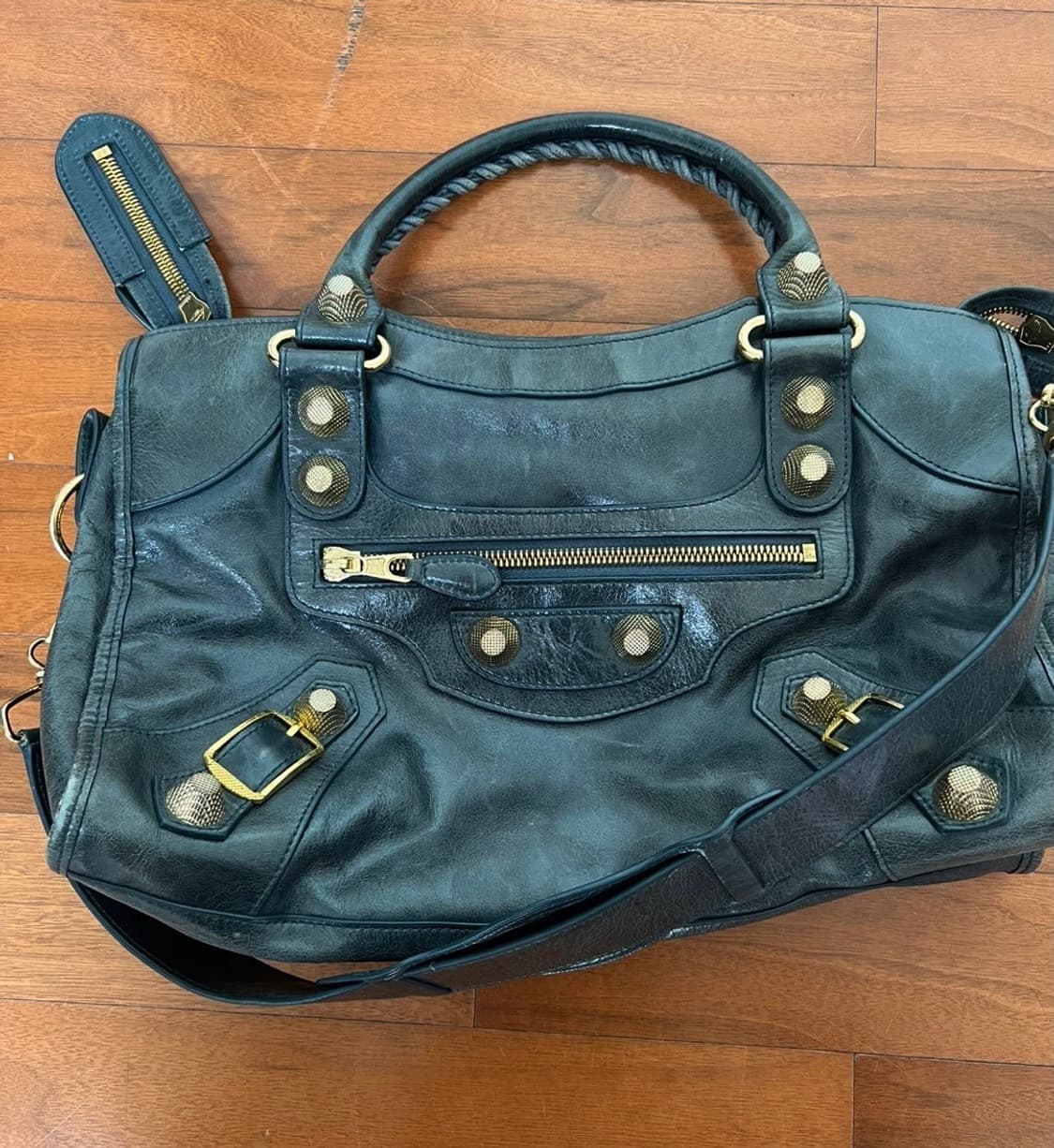 발렌시아가 모터백 네이비 급처 상품이미지1