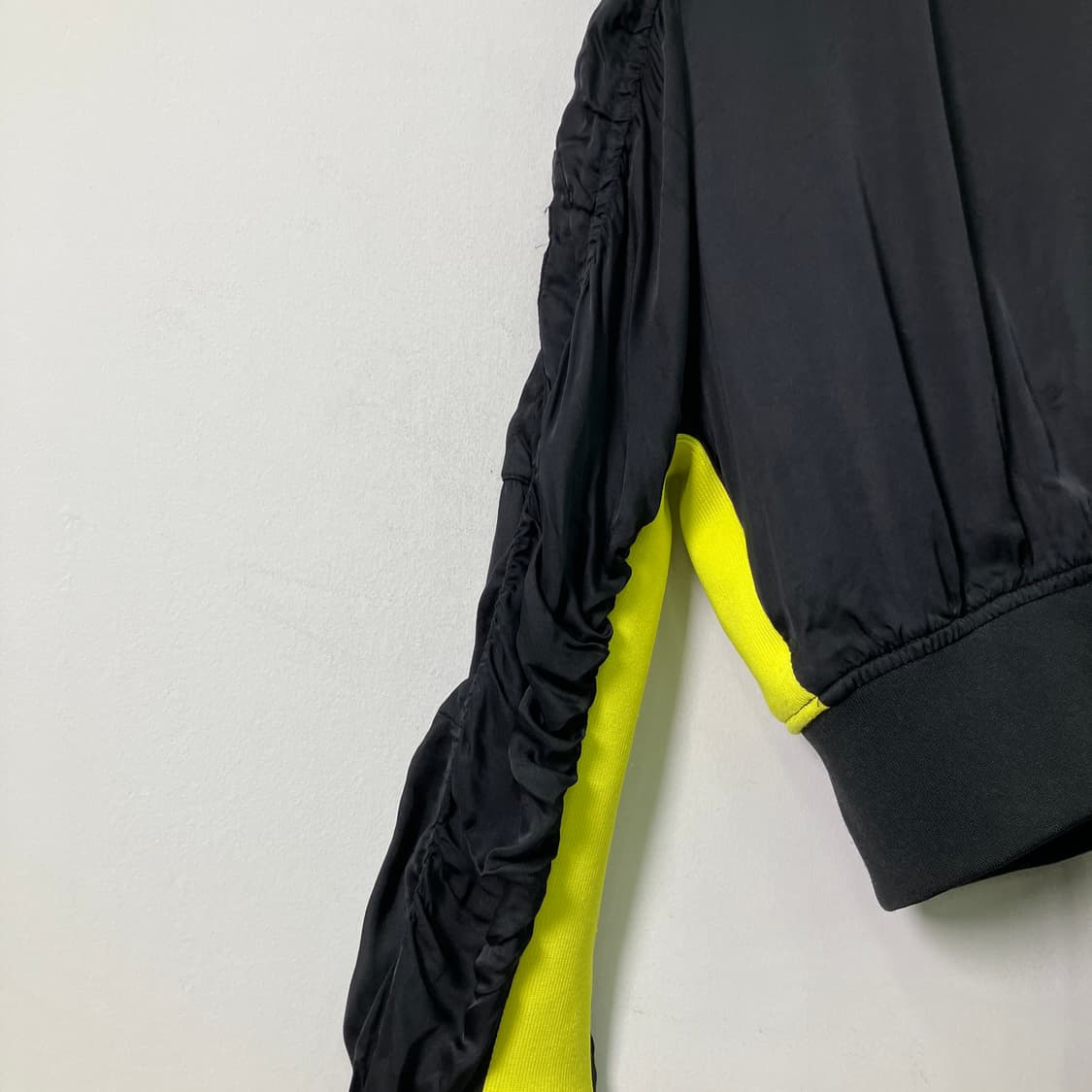 Diesel 디젤 셔링 크롭 봄버 자켓 XS 상품이미지7