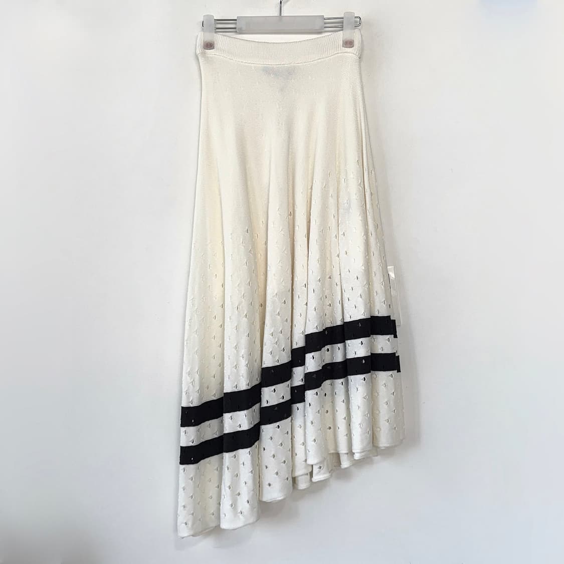 victoria / tomas 펀칭 니트 스커트 [새상품] 상품이미지2