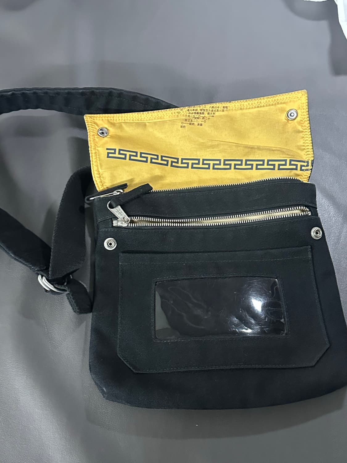 라프시몬스 이스트팩 크로스백 상주곶감 상품이미지2