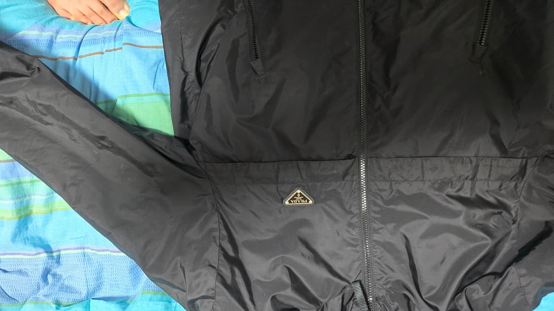 프라다 셋업 판매 상품이미지2