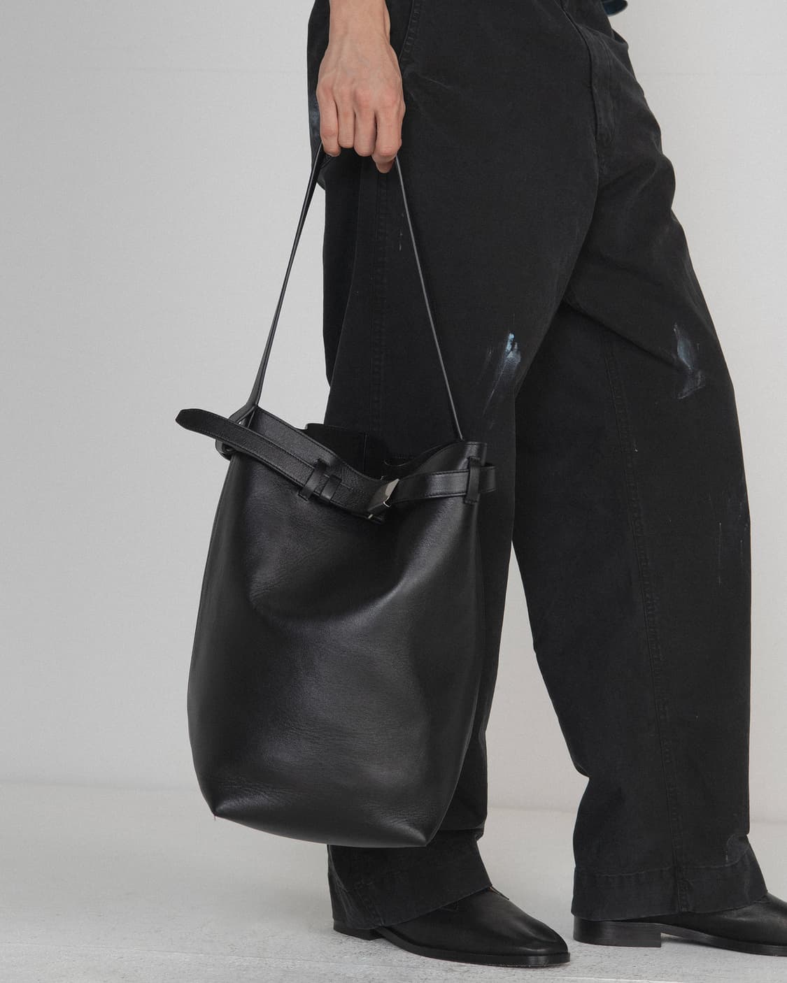 (OS) 브라운야드 Leather Bucket Large Bag 상품이미지2