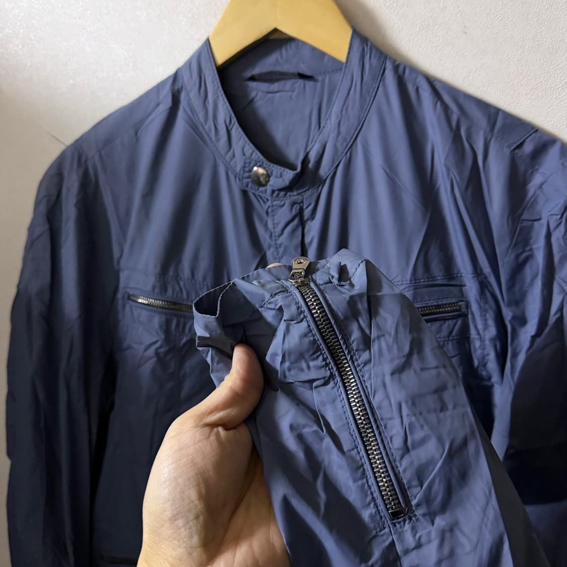 돌체앤가바나 플레이트 디테일 라이더 블루종 자켓 48(95) 상품이미지3