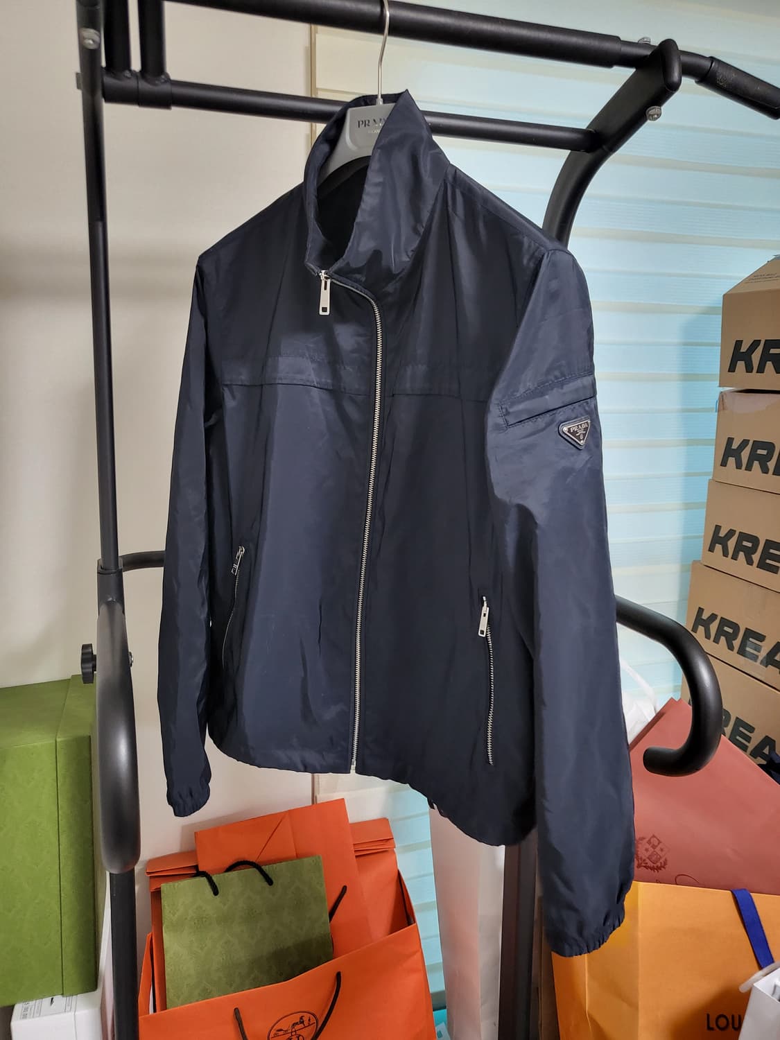 22SS 프라다 리나일론 바람막이 자켓 50사이즈 상품이미지1