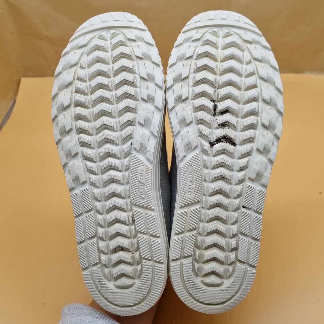 디스커버리 뮬리 여성스니커즈235. 상품이미지3