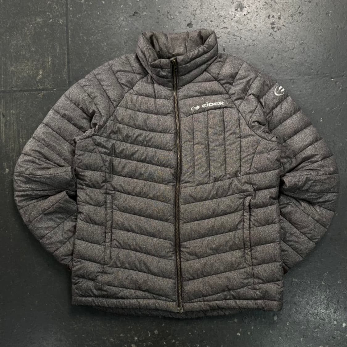 100 아이더 경량 패딩  상품이미지1