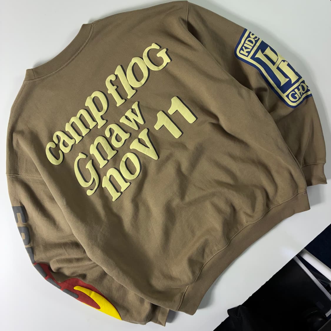 Ye x kid  칸예웨스트 CFPM 고스트 맨투맨l 상품이미지5