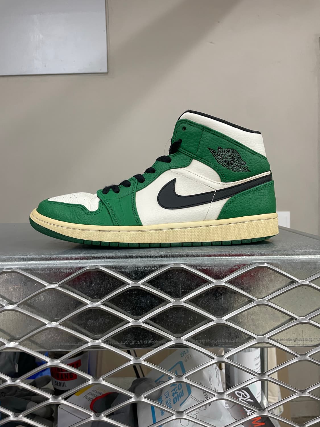 나이키 조던1 미드SE 파인그린 285 (gr-4114) 상품이미지1