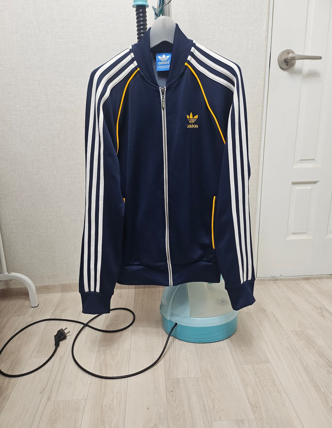 (95)M☆초대장급☆ 아디다스 오리지널 슈퍼스타 [네이비화이트]트랙탑져지 상품이미지1