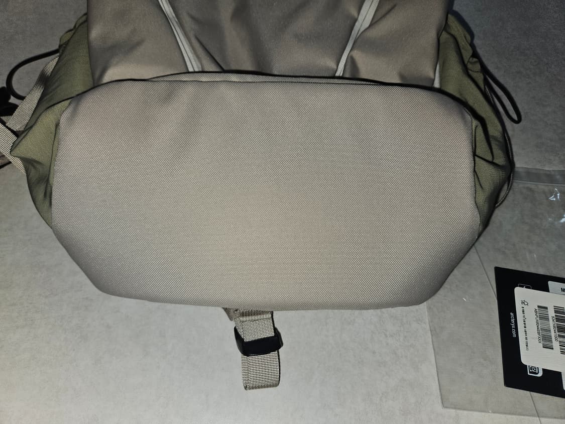 아크테릭스 맨티스 26 백팩 스모크 블러프 상품이미지5