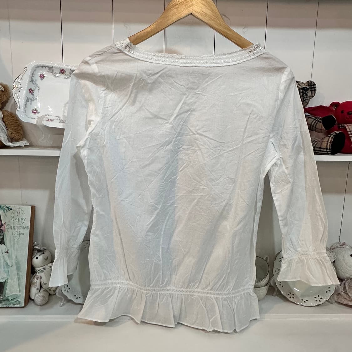 화이트 레이스 프릴 블라우스 7부 상품이미지4