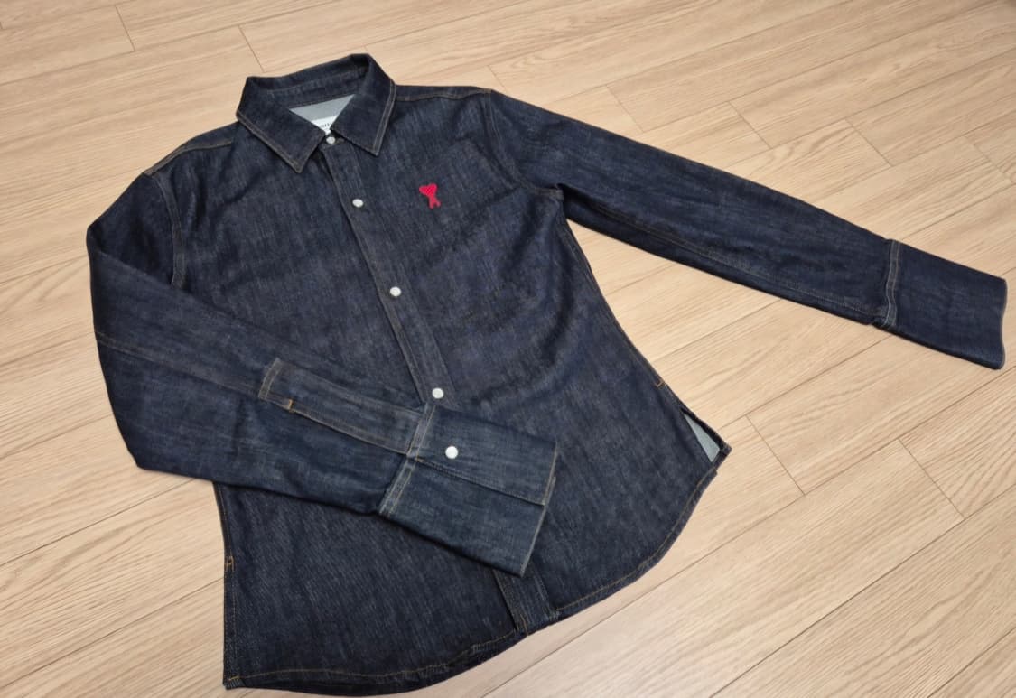 아미 하트로고 데님 여성 셔츠 L 사이즈 상품이미지3