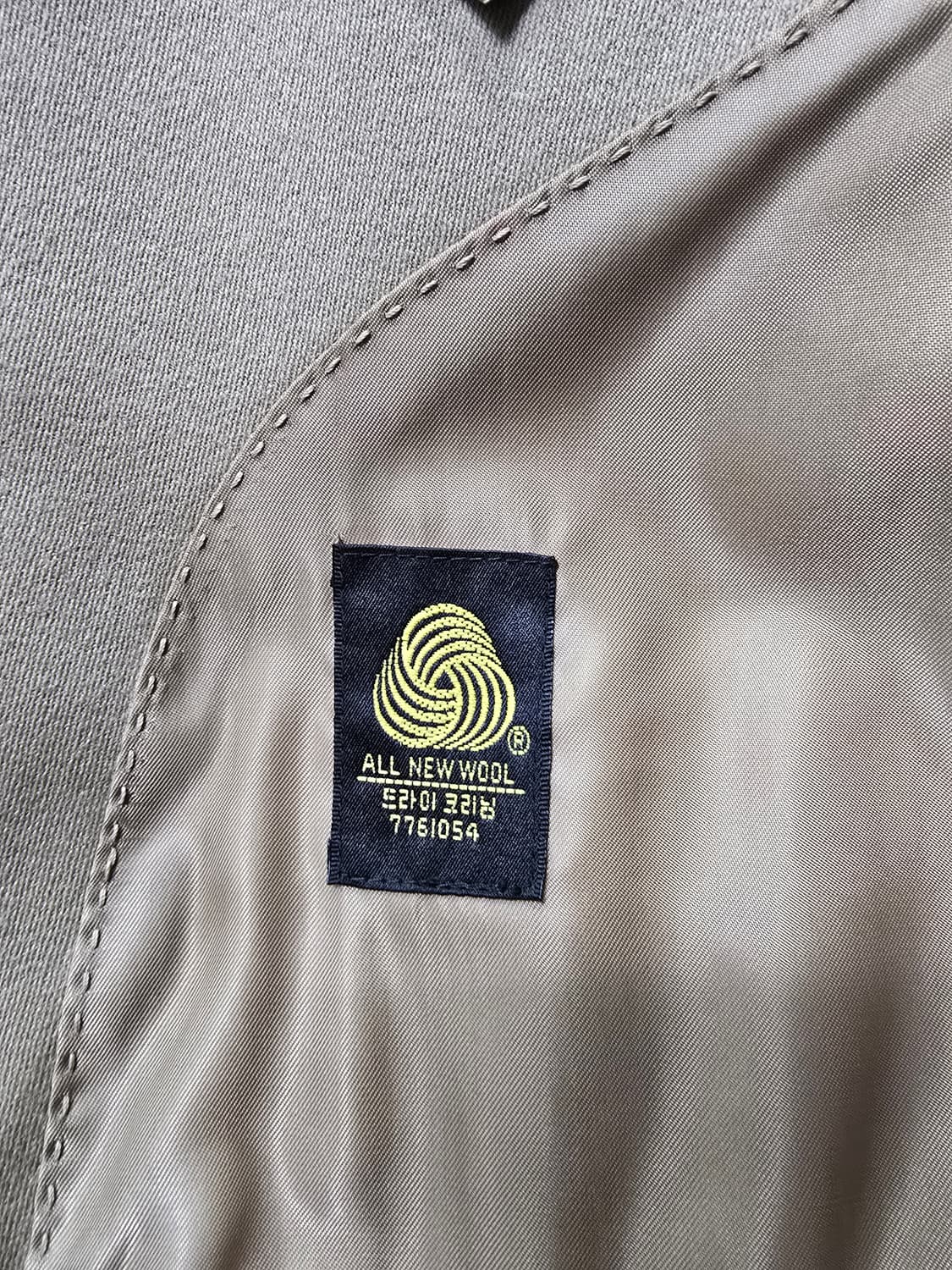 (95) 입생로랑 남성 싱글코트 상품이미지7