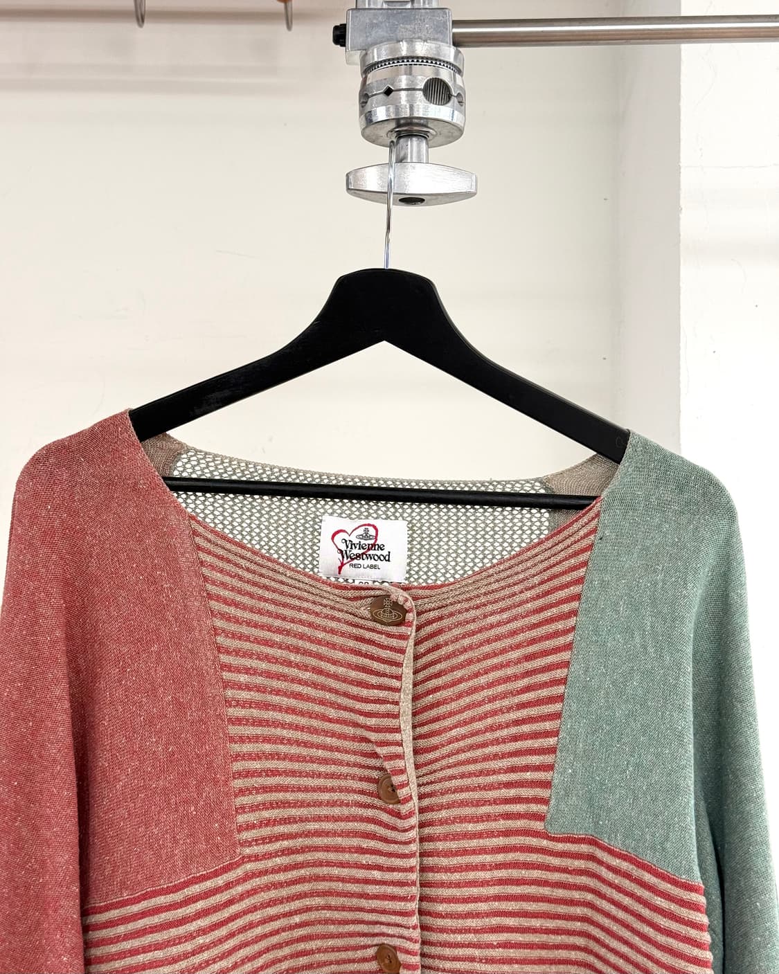 비비안 웨스트우드 레드라벨 레드 그린 스트라이프 배색 가디건 상품이미지2