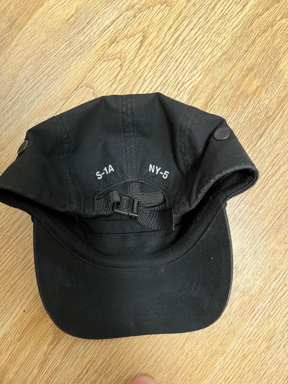 슈프림 23fw 밀리터리 캠프캡 블랙 상품이미지4