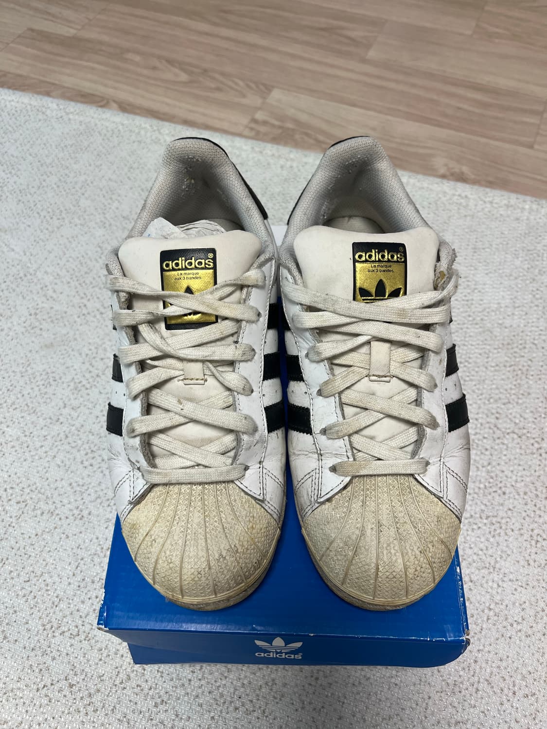 아디다스 슈퍼스타 흰검 운동화 상품이미지5