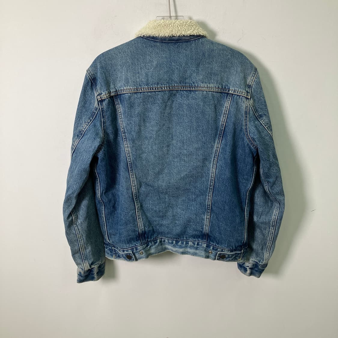 리바이스 쉐르파 트러커 데님 자켓 M 상품이미지2