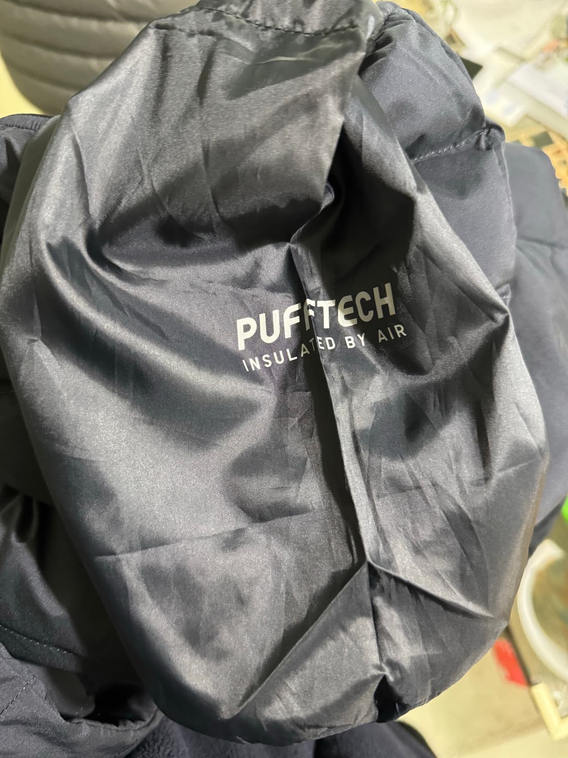 유니클로 퍼프테크 재킷 XL 상품이미지4