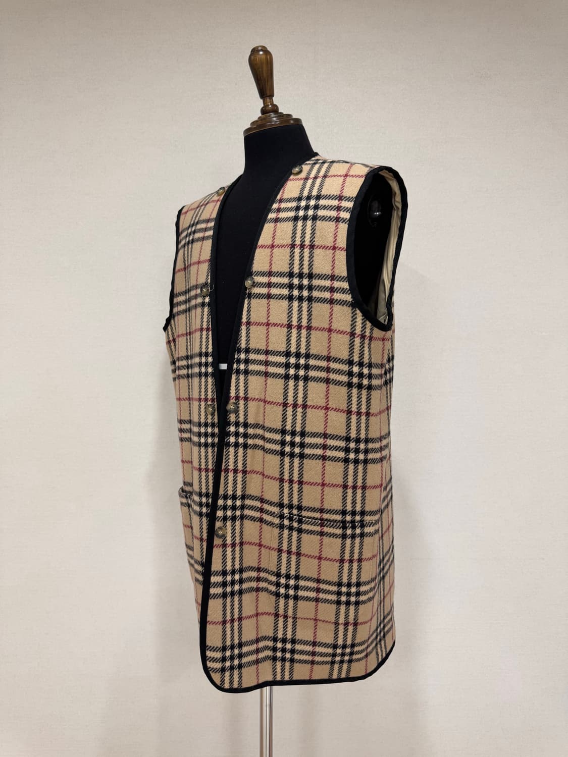 Burberry 클래식 트렌치 코트 (탈착 라이너 포함) 상품이미지10