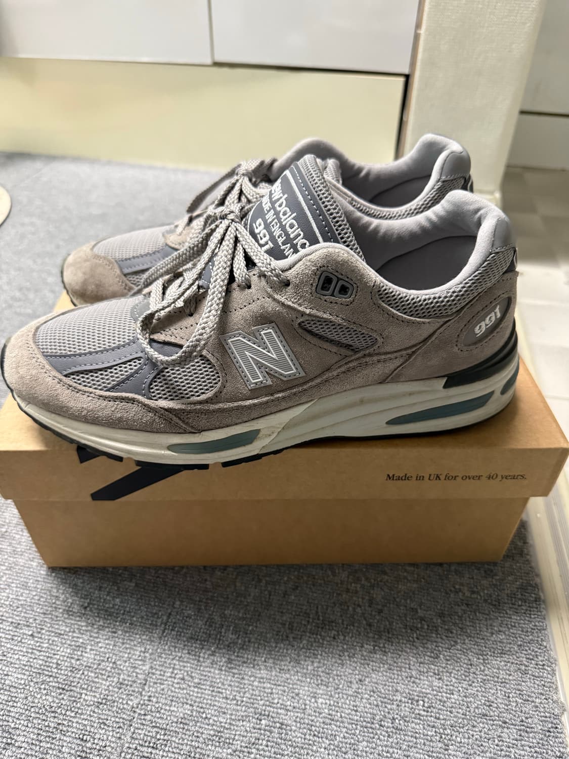 뉴발란스 991v2 그레이255 상품이미지1