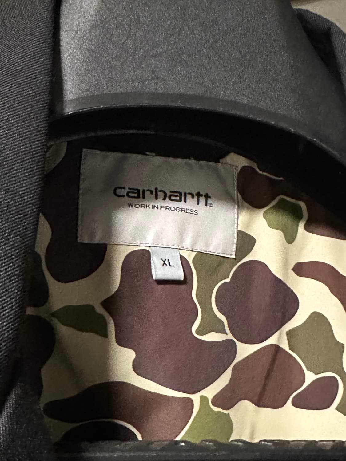 칼하트 사틴 자켓  상품이미지2