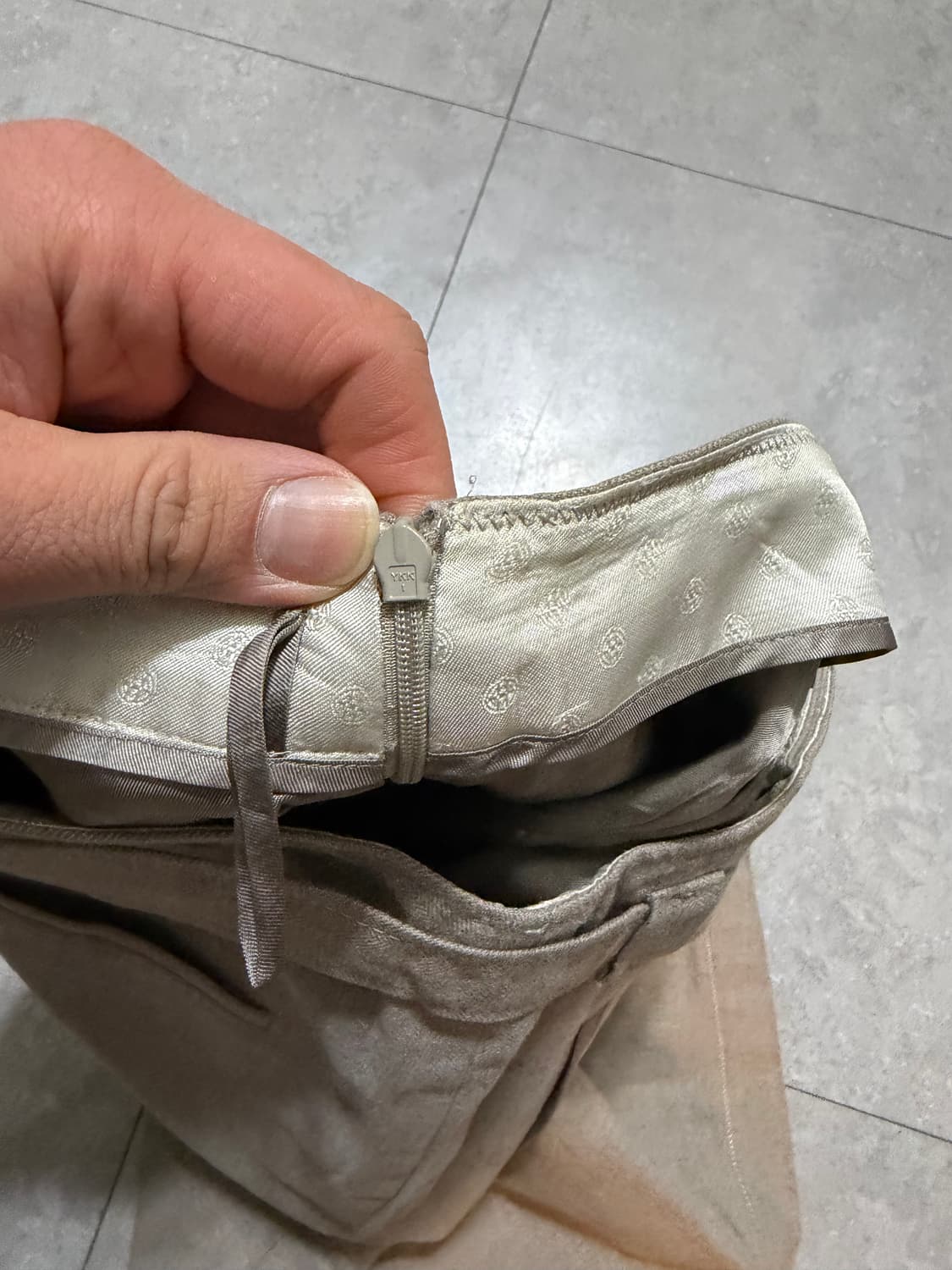 휴고보스 블랙라벨   빈티지   미디 스커트  27인치 상품이미지3