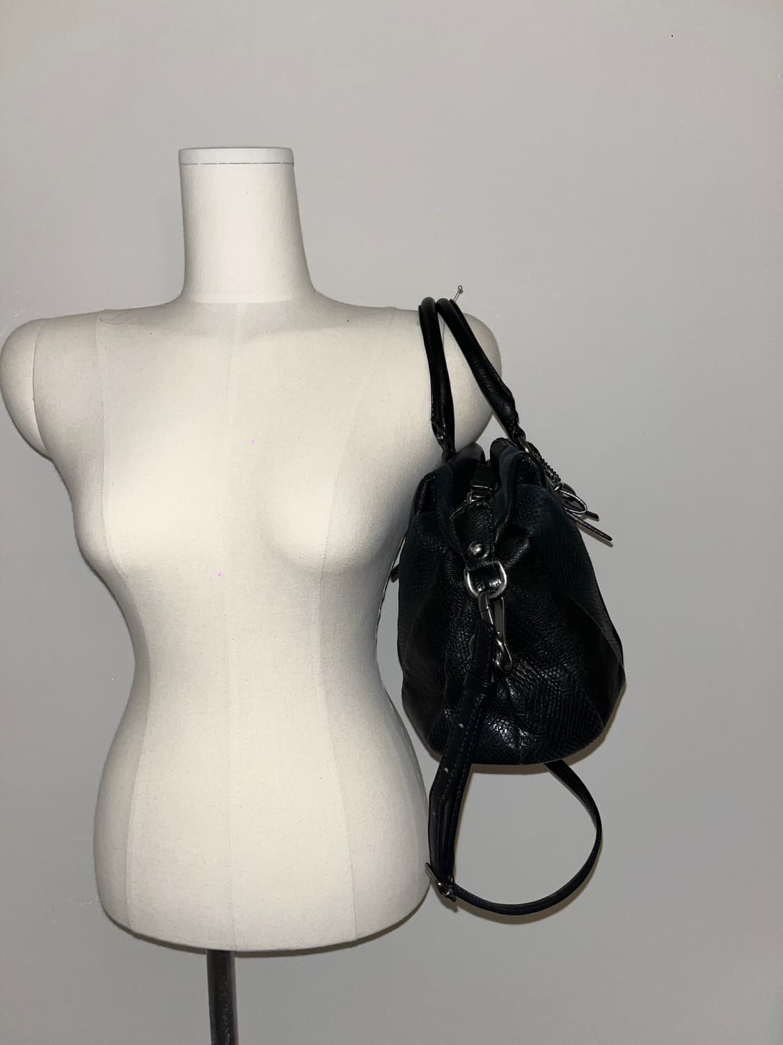 📦Coach 2000y2k black shoulder bag 상품이미지7