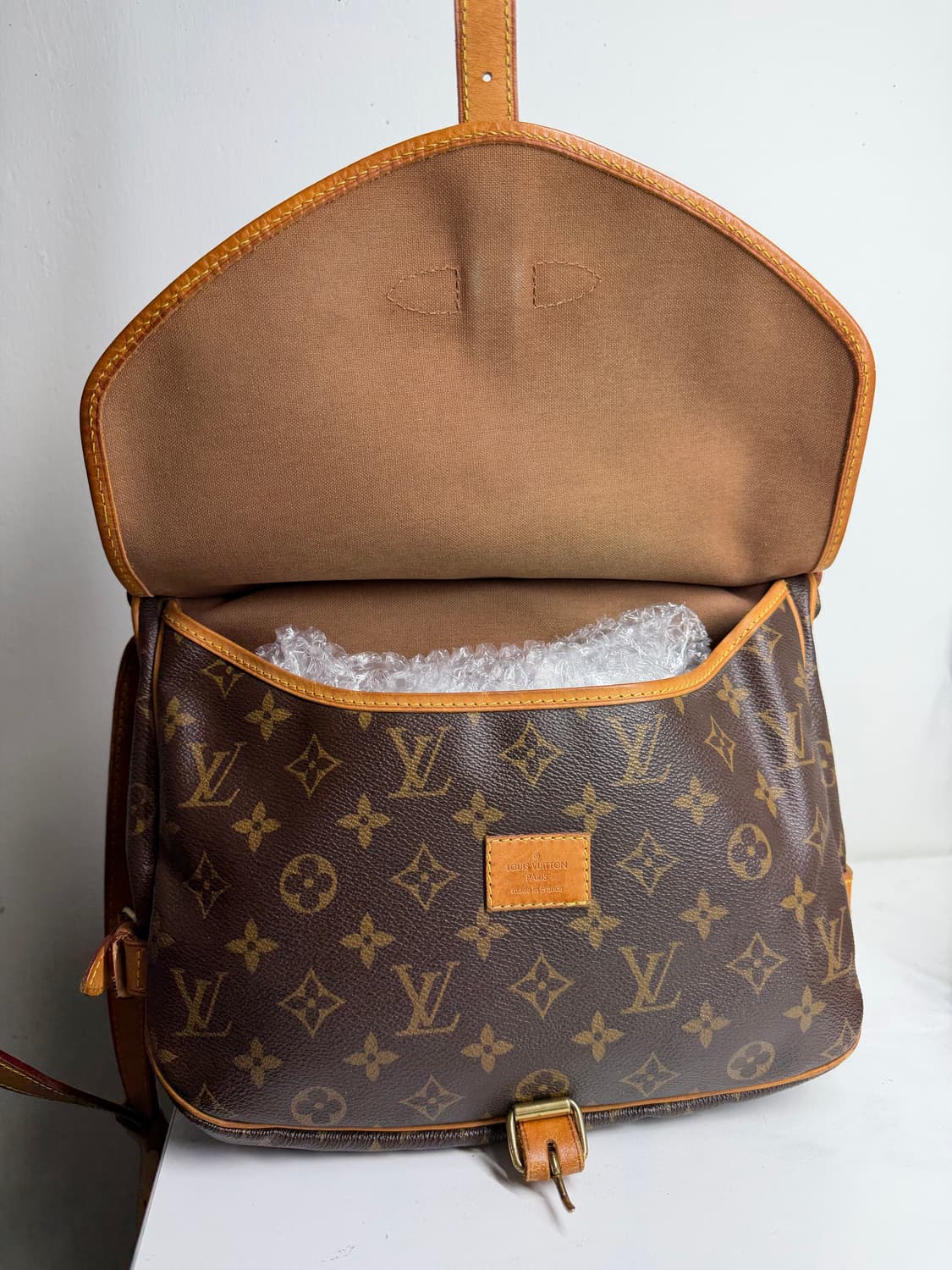 [정품] 루이비통 소뮤르 PM 크로스백 상품이미지7