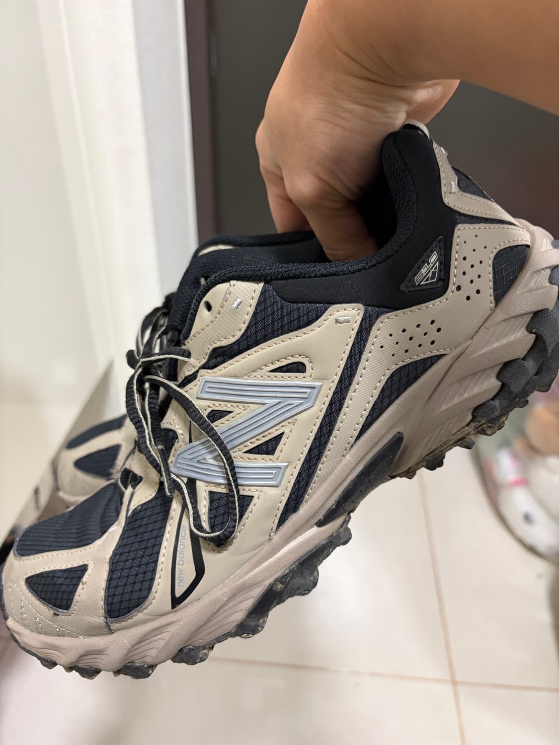 뉴발란스 610T 270 알루미늄 블랙 (ML610TAC) 상품이미지1