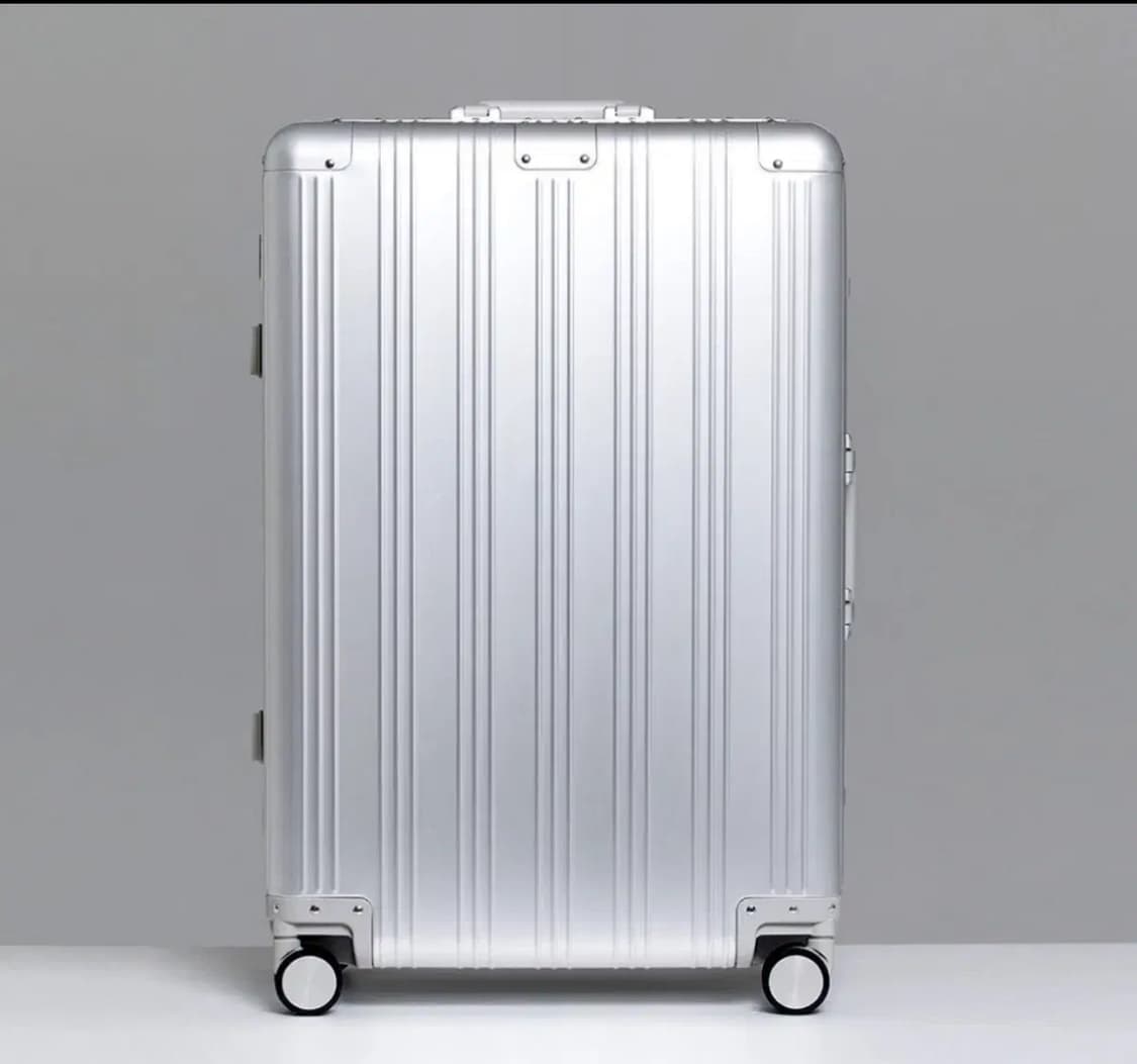 우놀드코리아 캐리어 28인치 1번 사용 상품이미지1