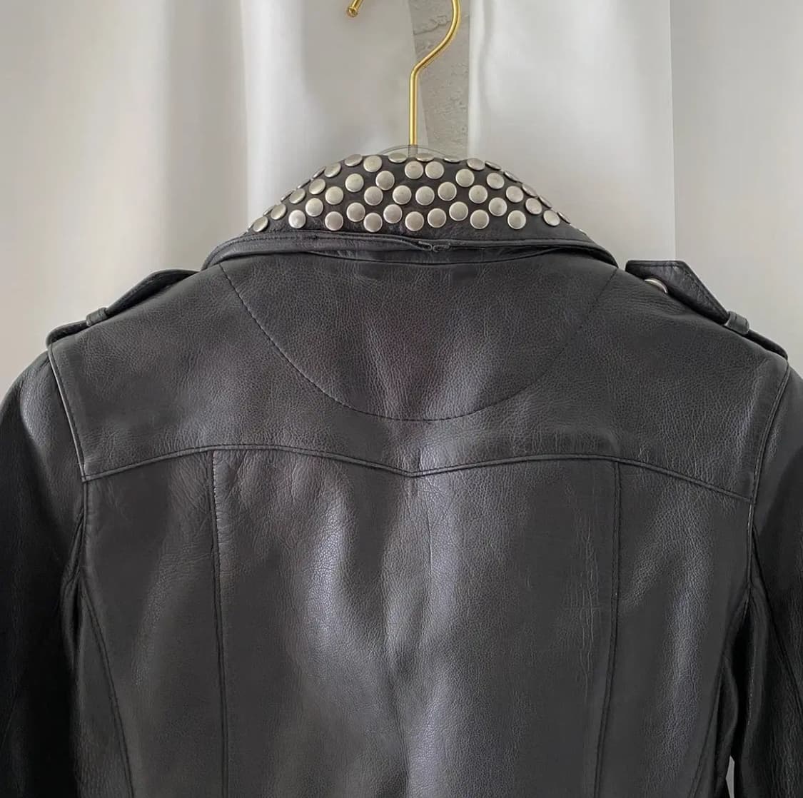 마쥬 스터드 크롭 레더자켓 (소가죽) 상품이미지5