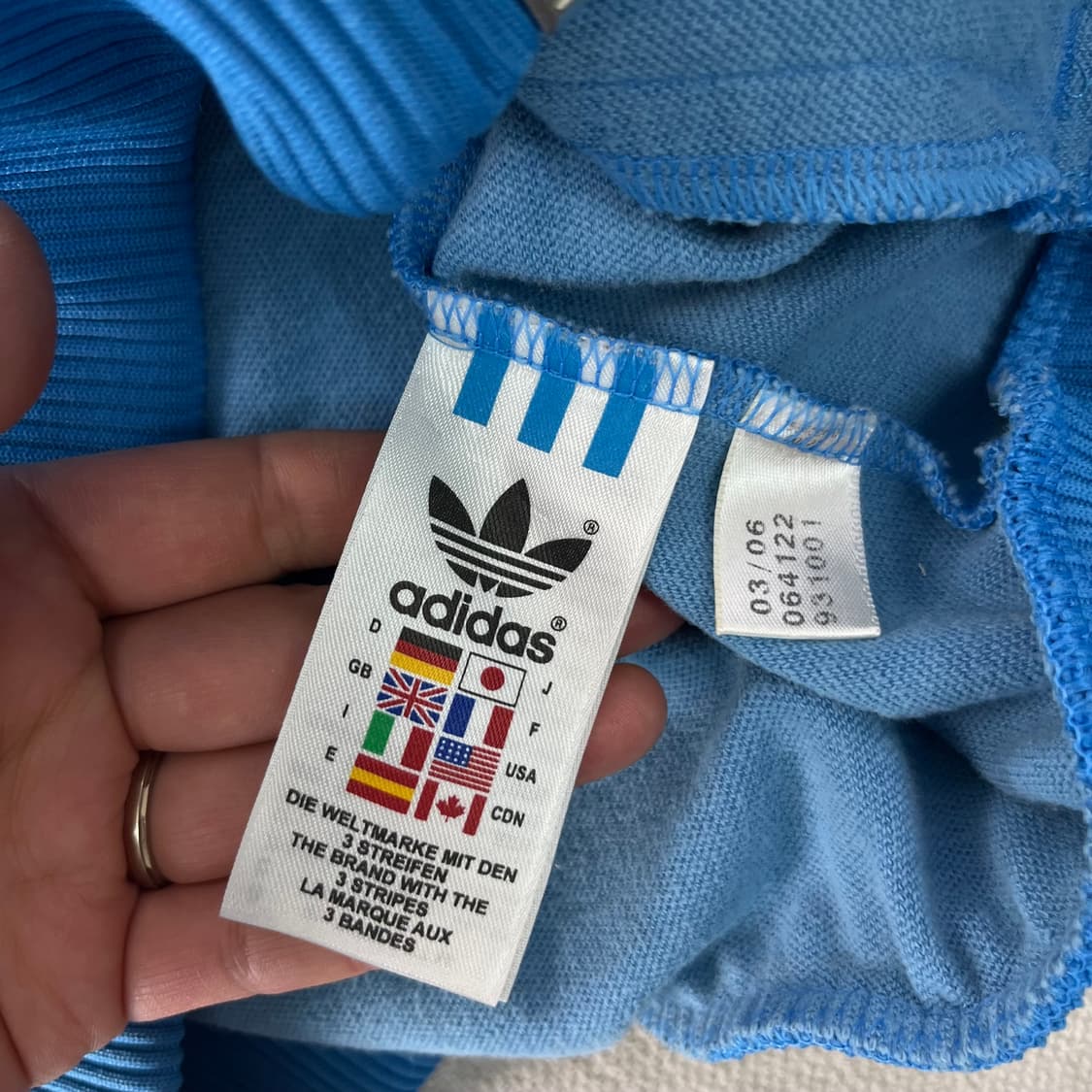 100 아디다스 00s 베켄바우어 팁탭 파흰 트랙탑 져지 상품이미지5