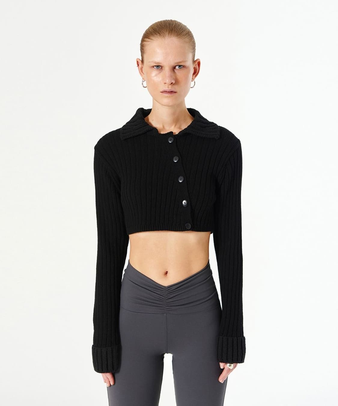 다이애그널 크롭 가디건 상품이미지1