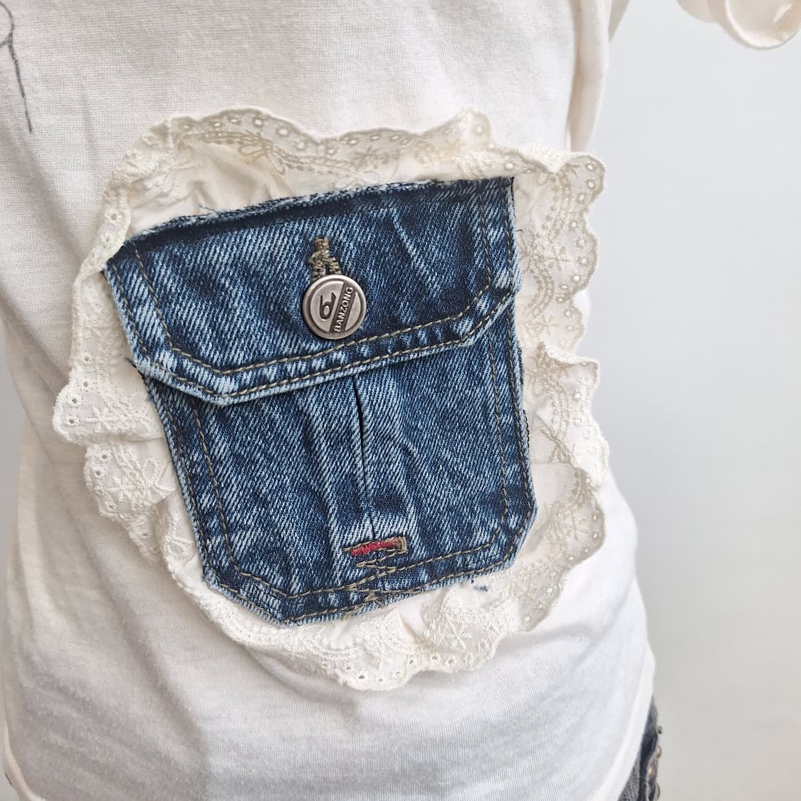 Denim pocket lettering top 커스텀 y2k 너드 일본 상품이미지3