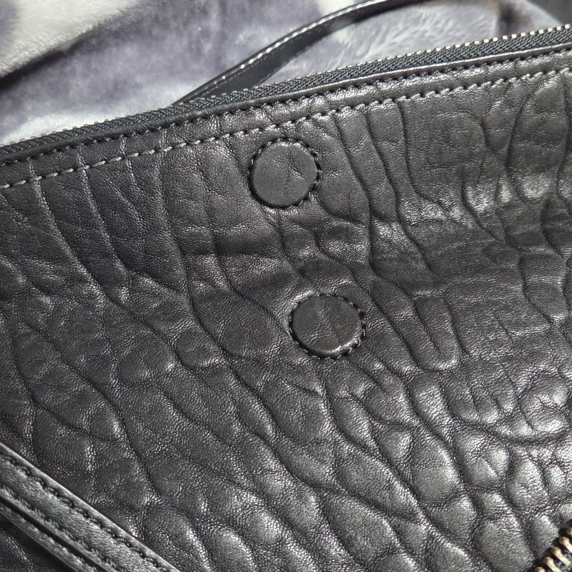 디젤 레더 숄더백 클러치 블랙 상품이미지5