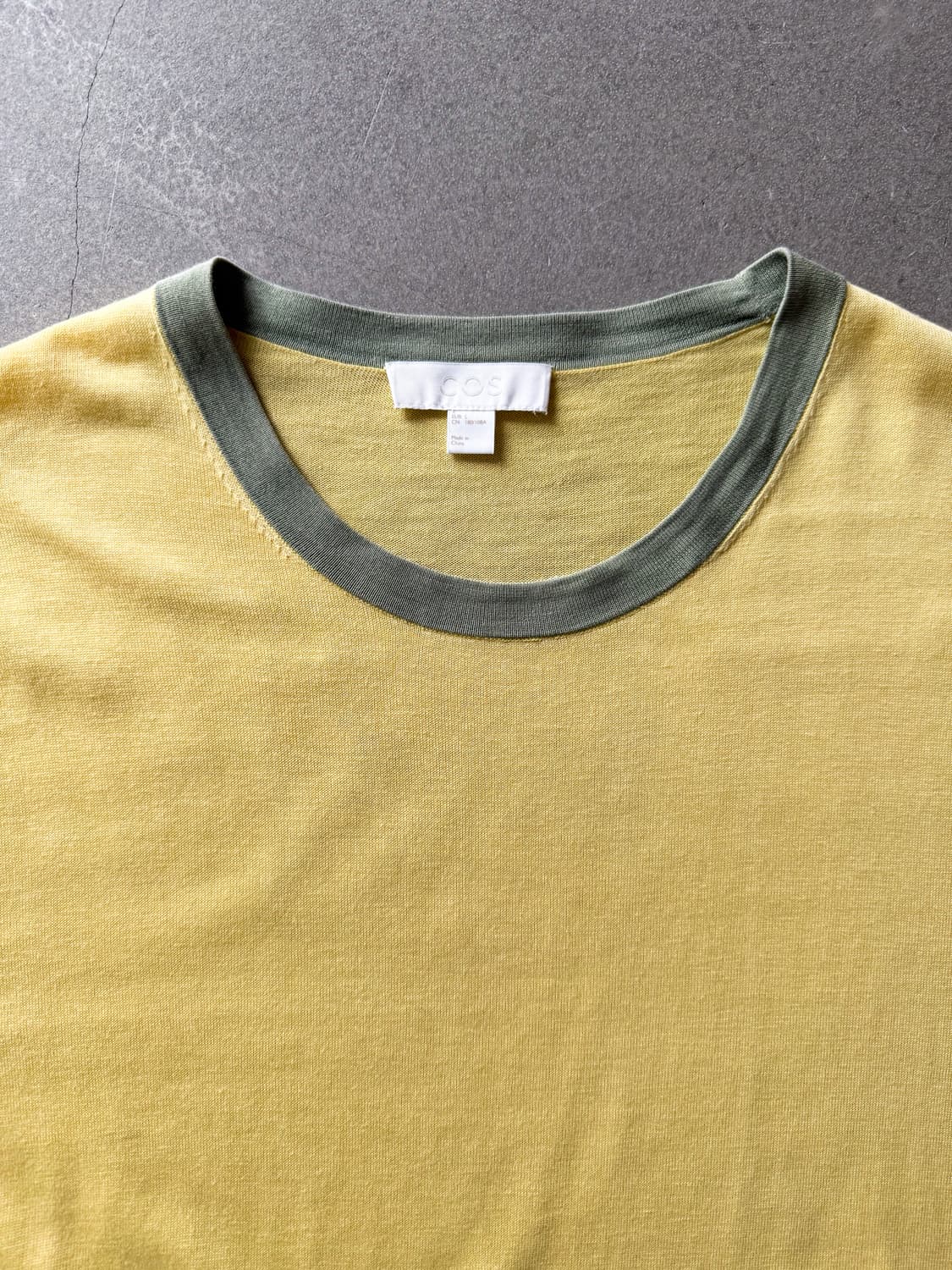 COS Yellow Silk Cotton Ringer Tee 상품이미지4
