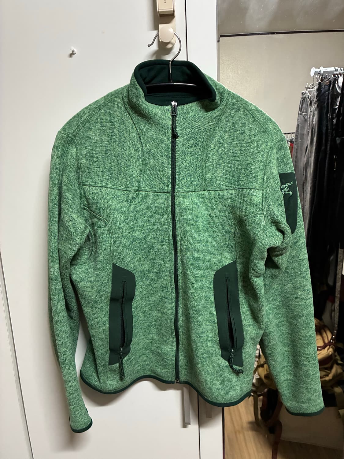 아크테릭스 후리스 (여자M사이즈) 상품이미지1