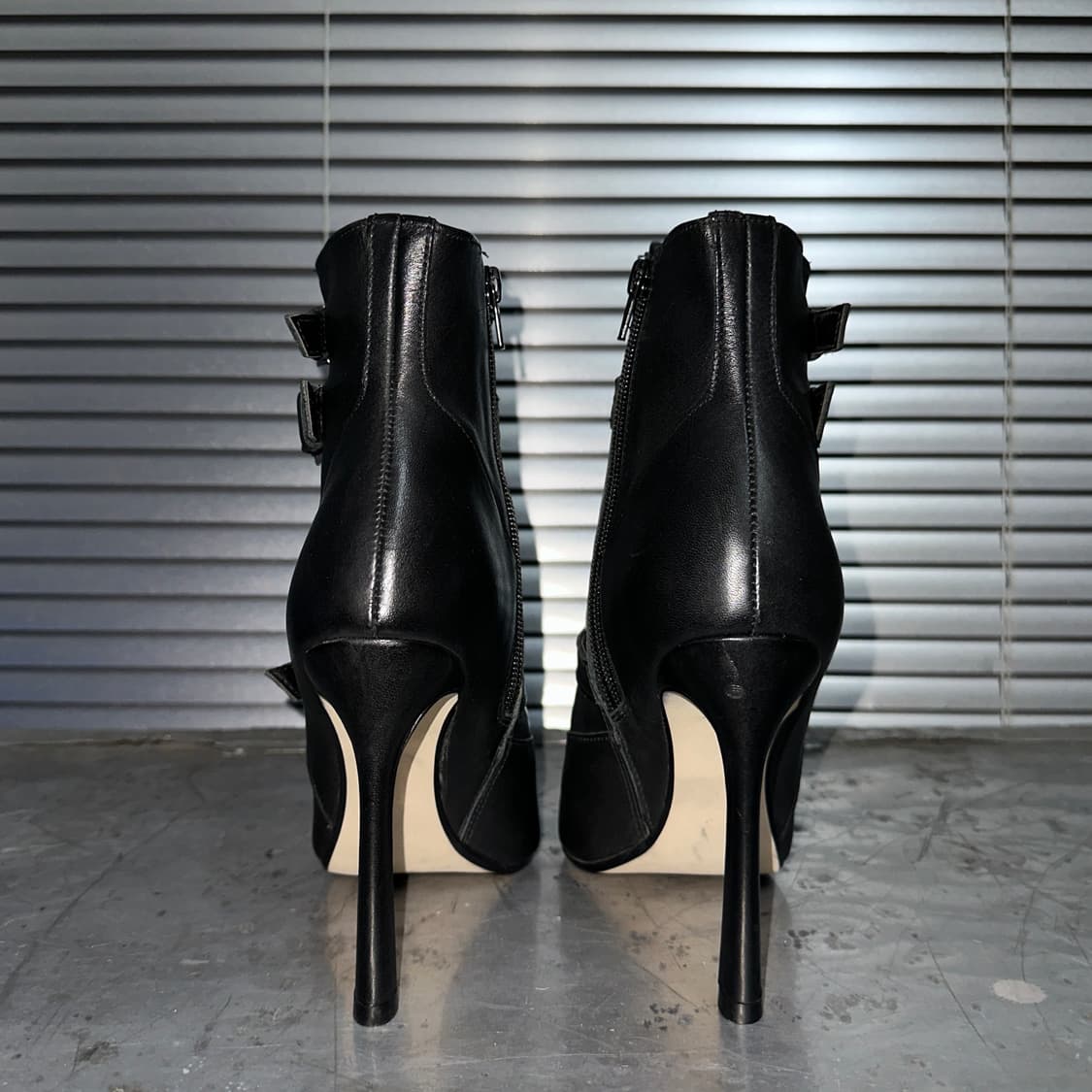 00s 게스 가죽 모토 하네스 포인트 부츠 상품이미지6