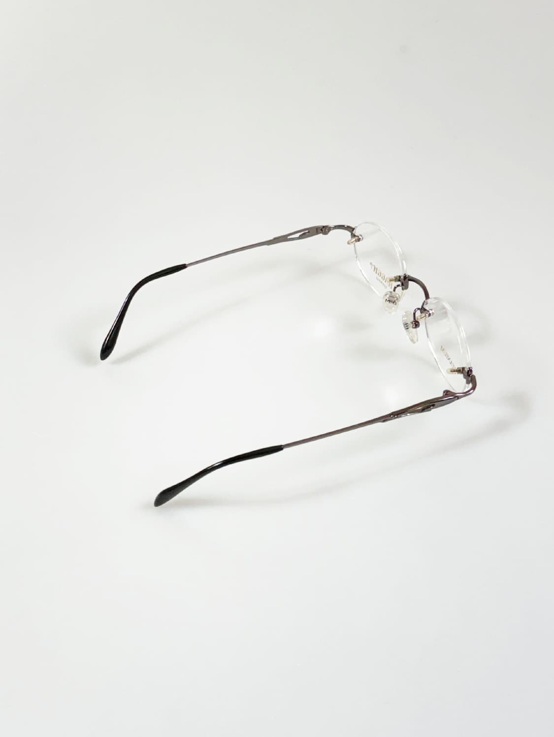 MAGGIO 티타늄 무테 오벌 프레임 빈티지 안경 상품이미지4