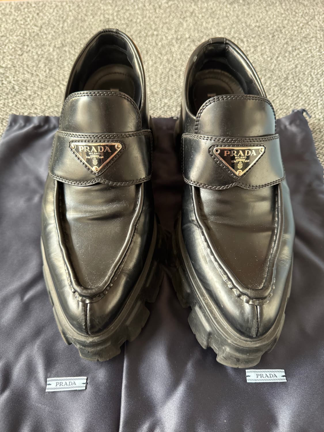 프라다 브러시드 로퍼 상품이미지5