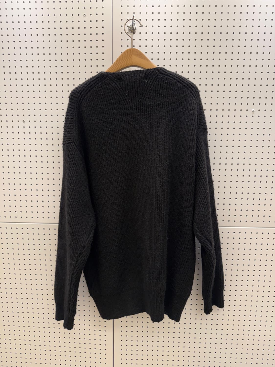 수아레 블랙 로우게이지 미니멀 니트 집업 U988 상품이미지3