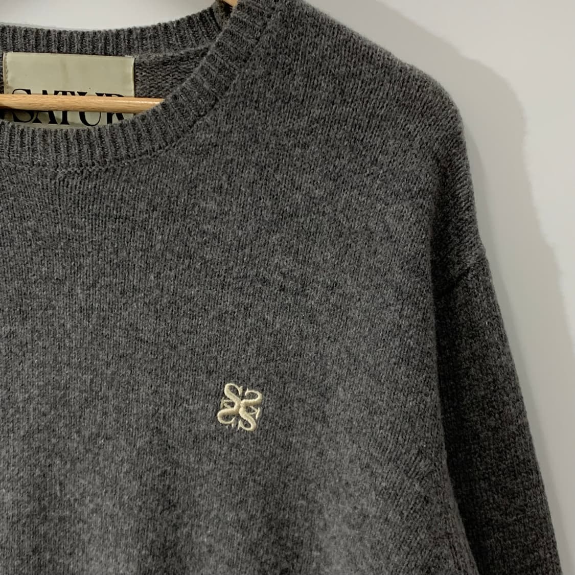 새터 더블린 언발란스 캐시미어 니트 상품이미지2